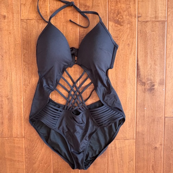Kenneth Cole Black Strappy Cutout One-Piece Swimsuit XL Black - Picture 5 of 13